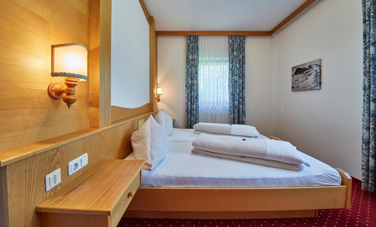 Apart-Hotel Forellenhof Saalbach-Hinterglemm Dış mekan fotoğraf